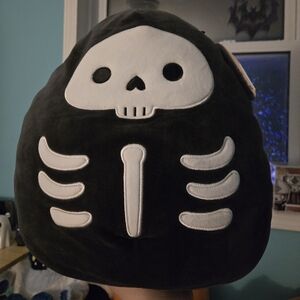 Medium Squishmallow Stix, Halloween Exclusive Skeleton
